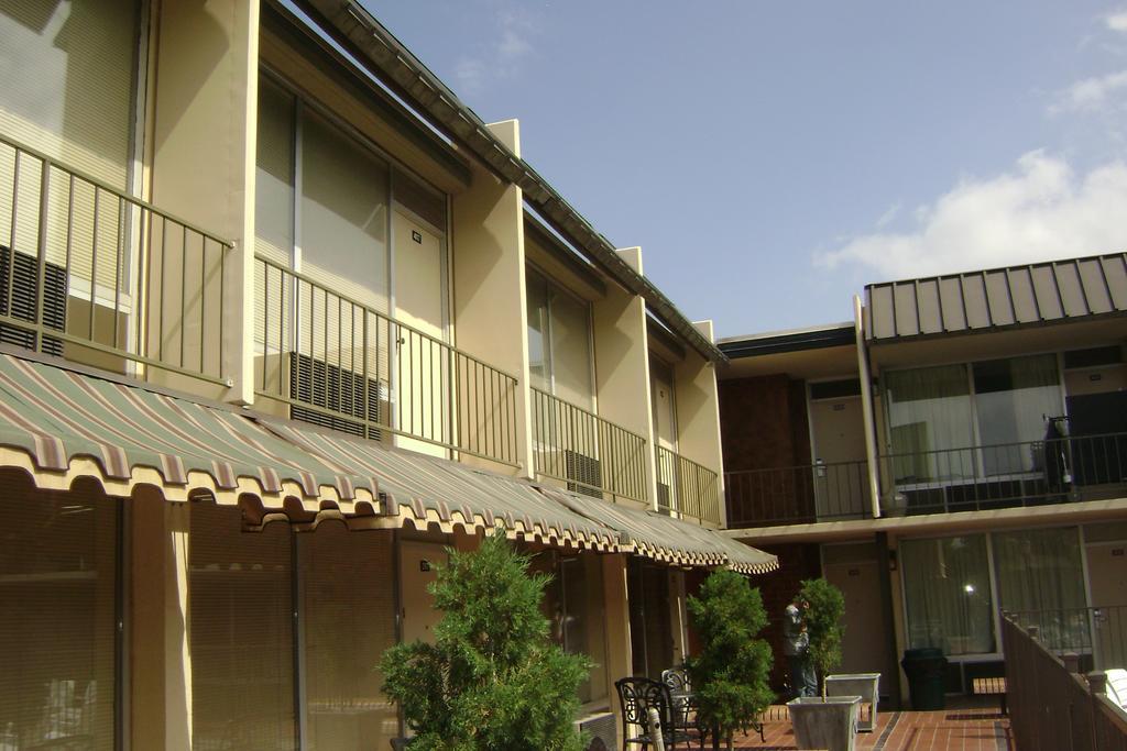 Western Inn And Suites Enid Zewnętrze zdjęcie